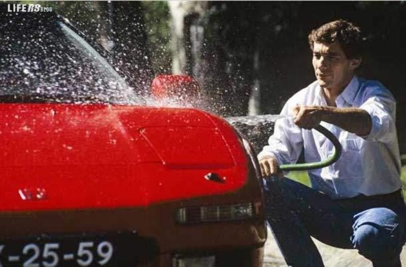 Honda NSX del leggendario Ayrton Senna in vendita