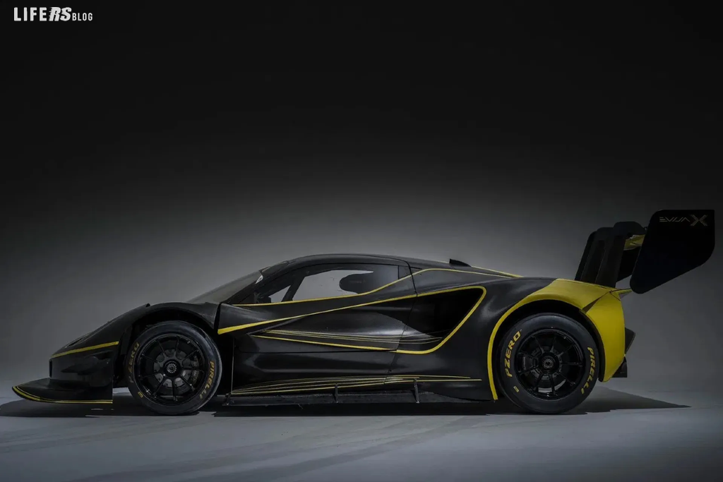 Evija X, record Lotus per un veicolo elettrico sul 'Ring 