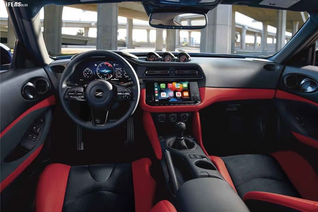 Nissan Z si rinnova al model year 2025, ma negli USA