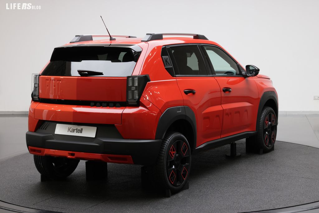 Kartell firma la Fiat Grande Panda