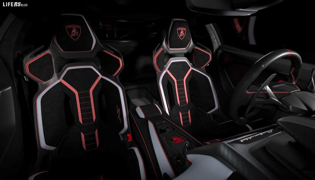 Revuelto SV: benvenuti nel "Quantum of Driving"