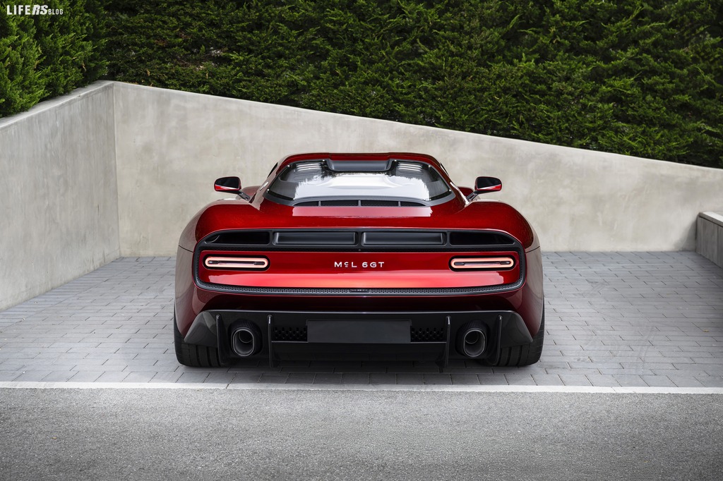 McL 6GT: McLaren ritorna, con il cambio manuale