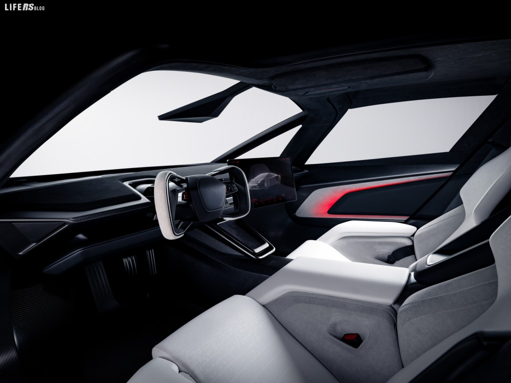 Tesla Roadster: nove anni di ritardo, e si presenta con i razzi