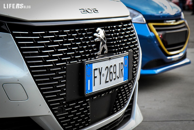 Peugeot Nuova 208 GT Line - 11