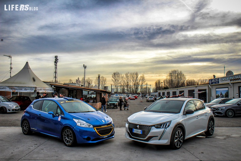 Peugeot Nuova 208 GT Line - 7