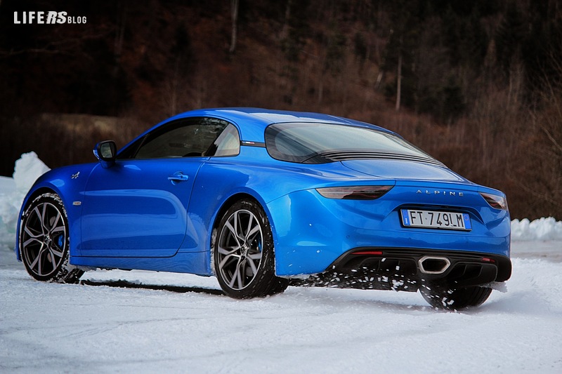 Alpine A110 1