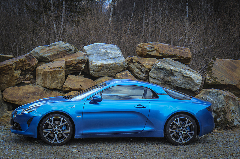 Test Drive Alpine A110