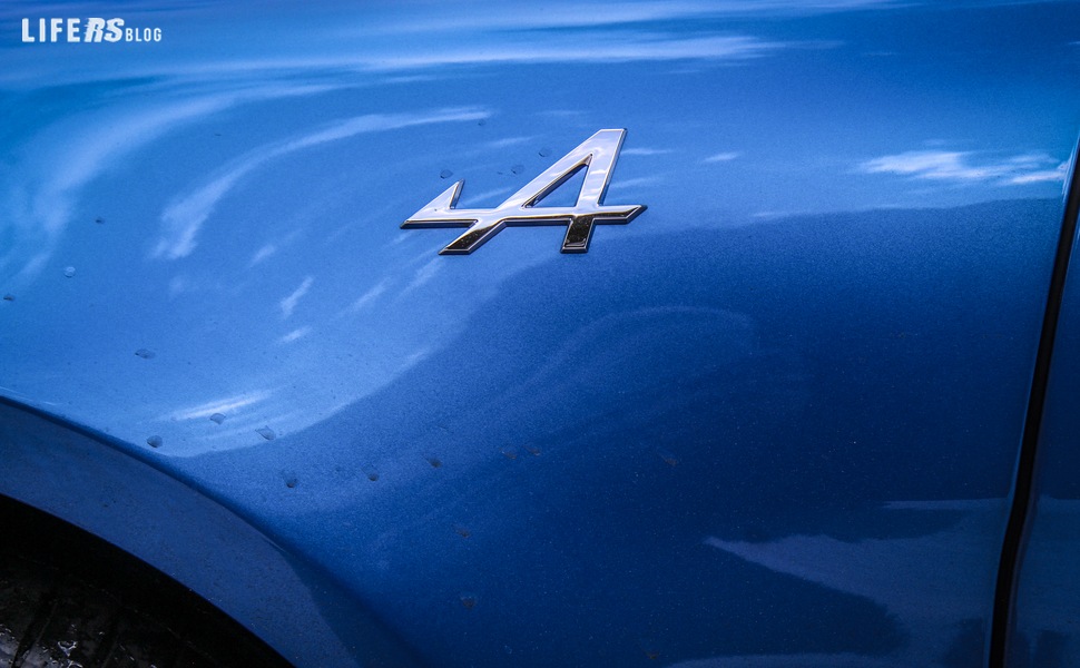 Alpine A110 - 1
