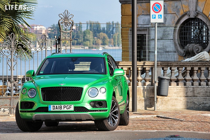 Bentley Bentayga 4