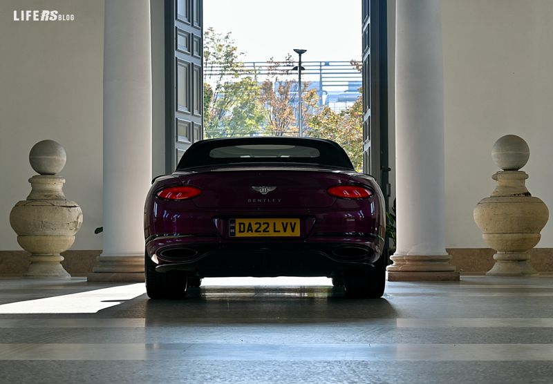 Bentley Continental GTC Speed - 1