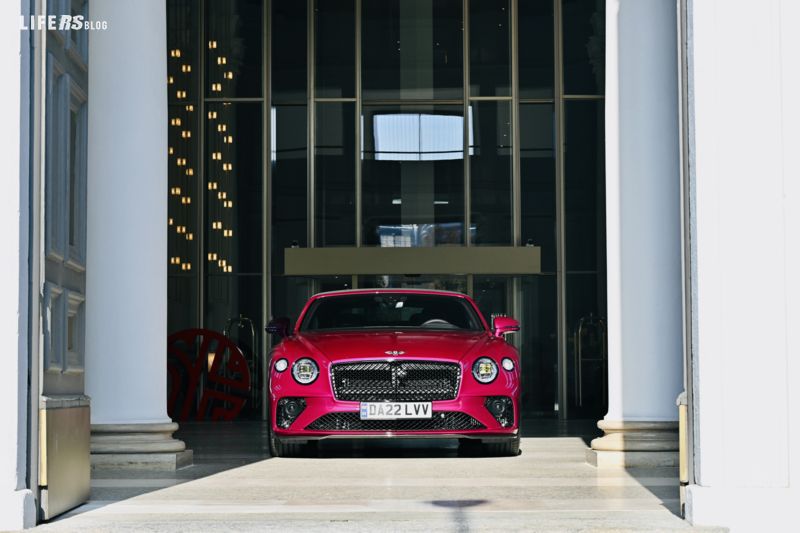 Bentley Continental GTC Speed - 22