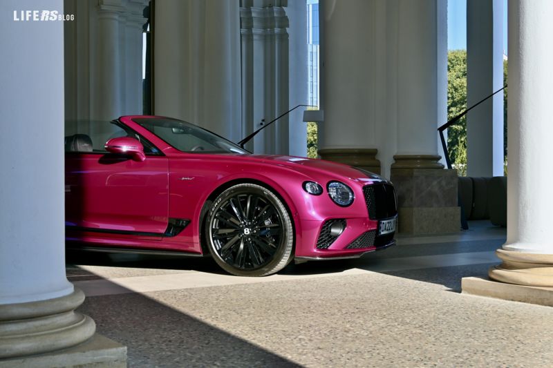 Bentley Continental GTC Speed - 19