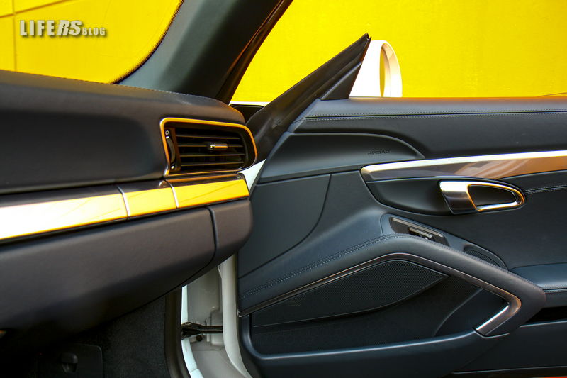 Carrera 4 Cabriolet 4