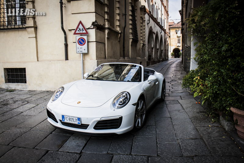 Carrera 4 Cabriolet7