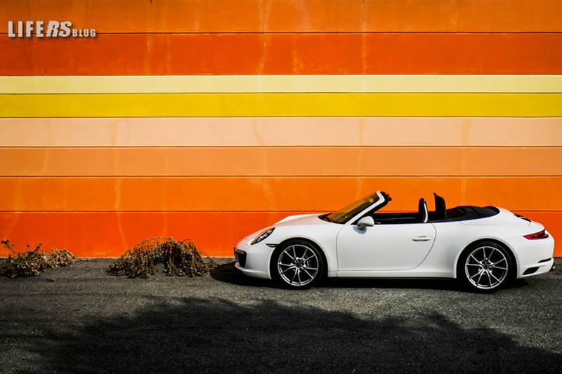 Porsche 911 Carrera 4 Cabriolet