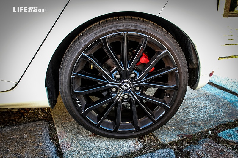 Clio R.S. TROPHY 7