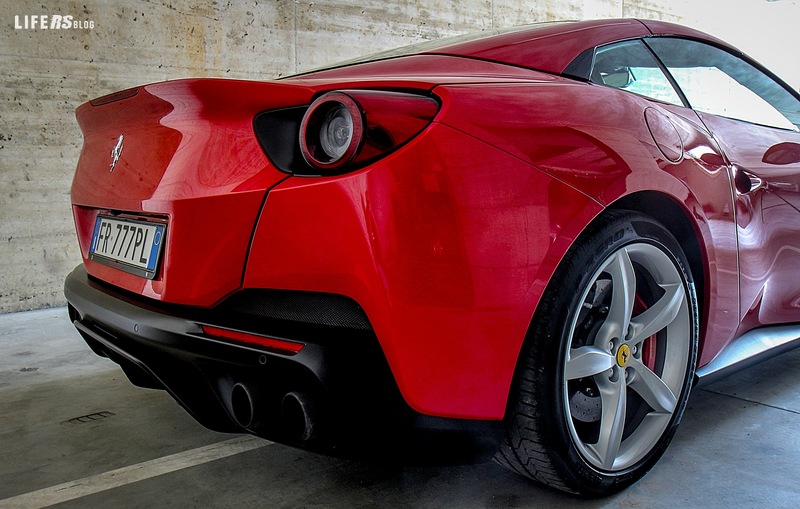 Ferrari Portofino 12