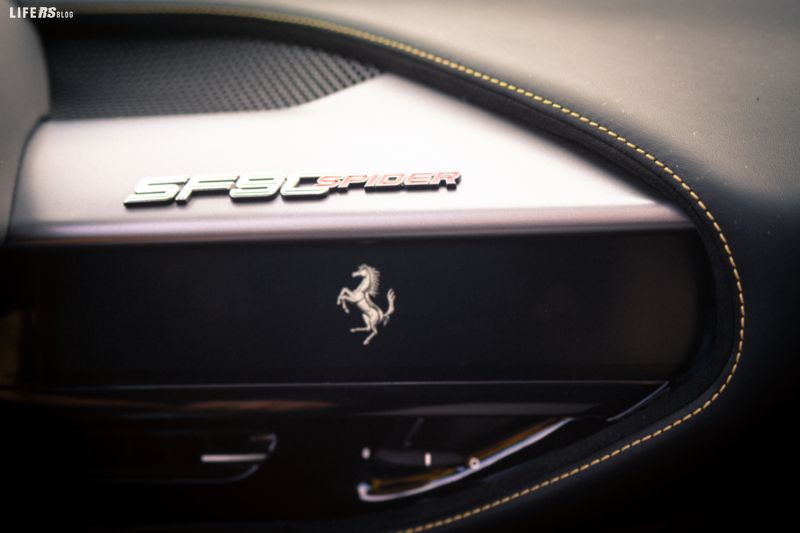 Ferrari SF90 Spider - 15