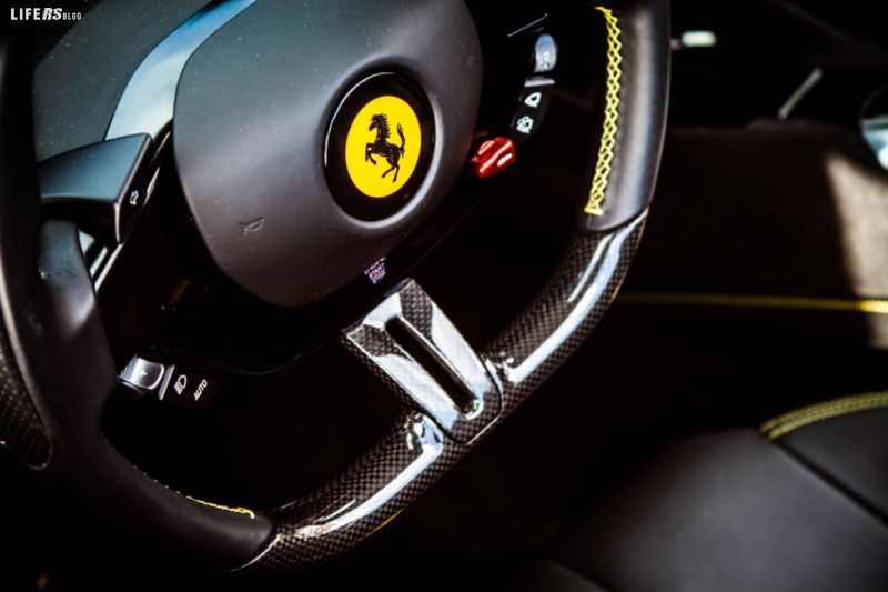 Ferrari SF90 Spider - 2