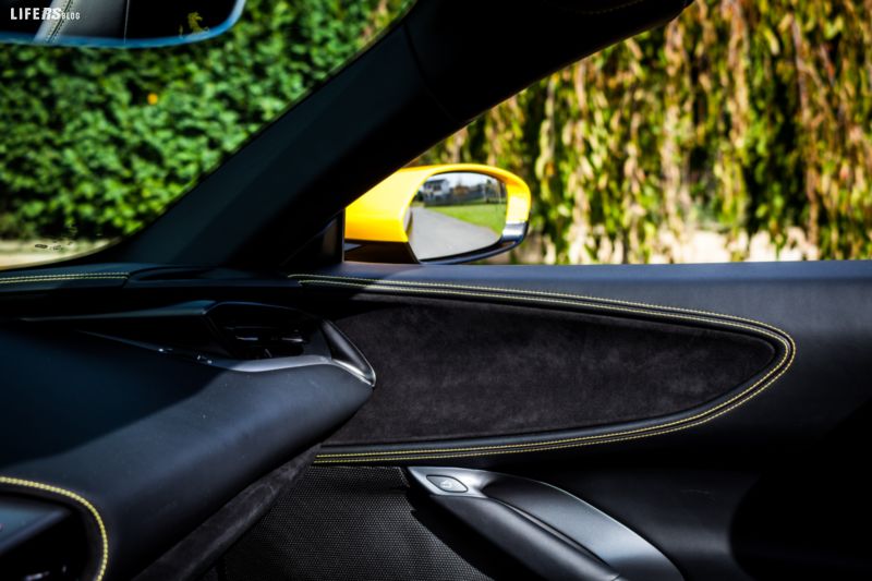 Ferrari SF90 Spider - 3
