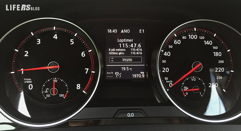 Volkswagen Golf Clubsport - 1