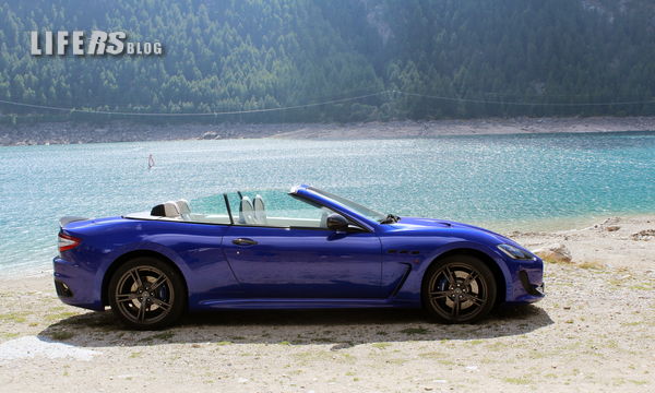 Maserati GranCabrio MC