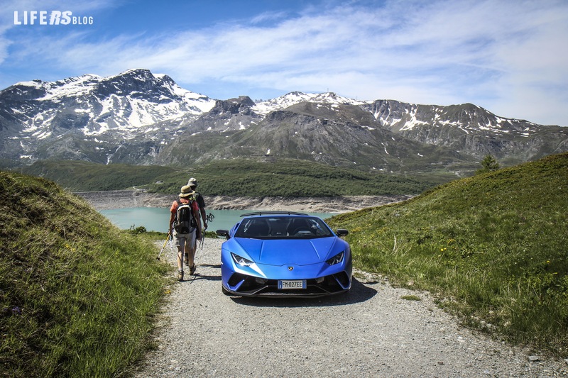 Lamborghini Huracán Performante Spyder 7