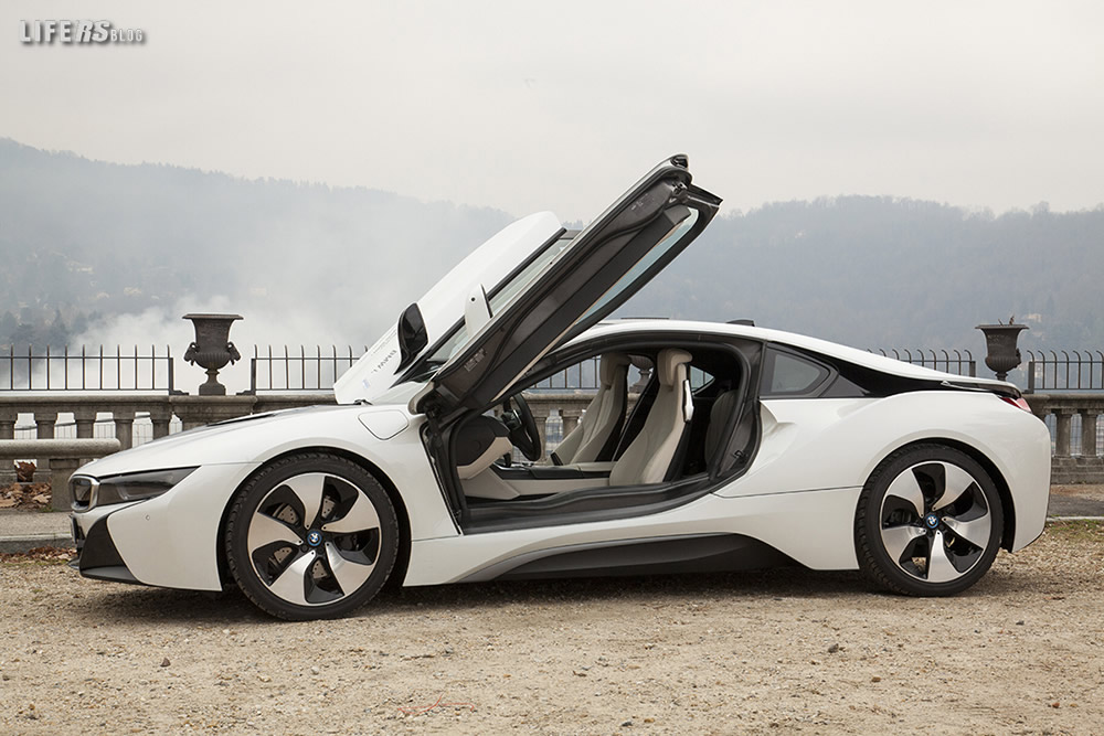 BWM i8 - 1
