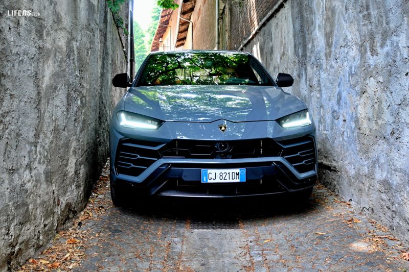 Lamborghini Urus 2022 - 16