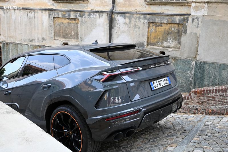 Lamborghini Urus 2022 - 18
