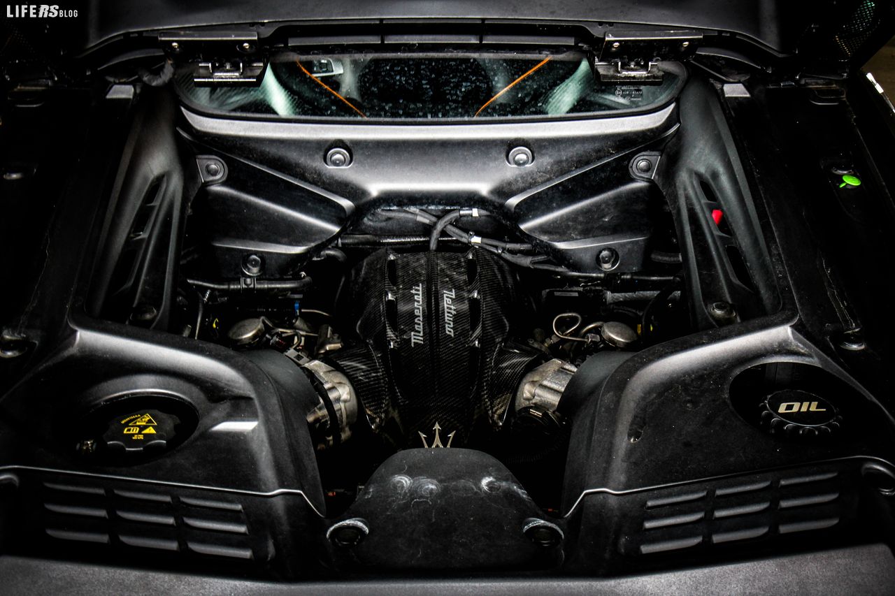 Maserati MC20 - 11