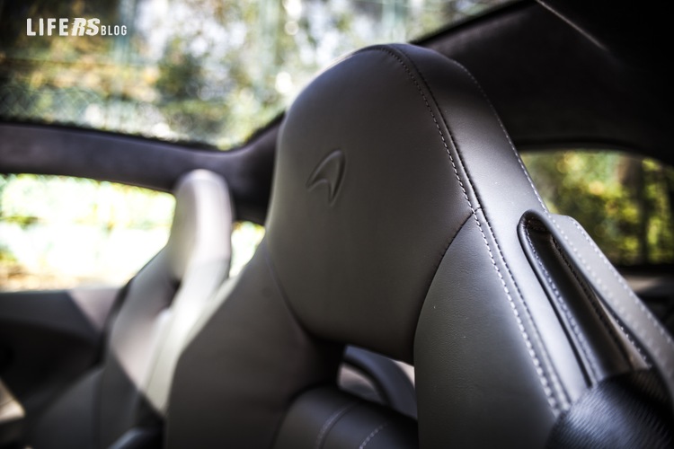McLaren 570GT Coupè 18