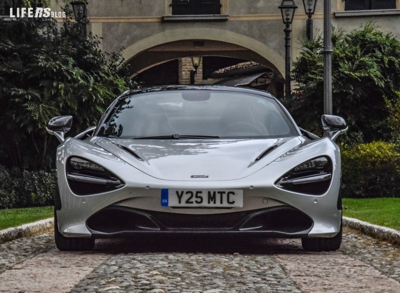 McLaren 720S Spider 1