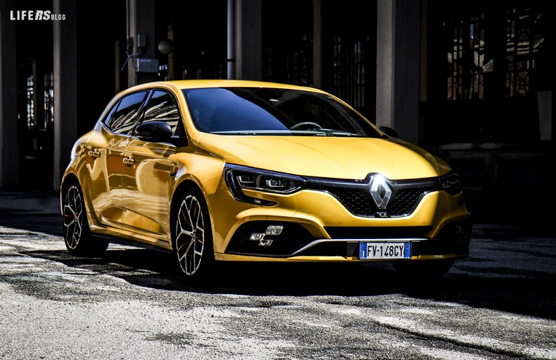 Renault Megane R.S. Trophy 17