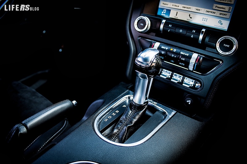 Nuova Mustang Fastback 11