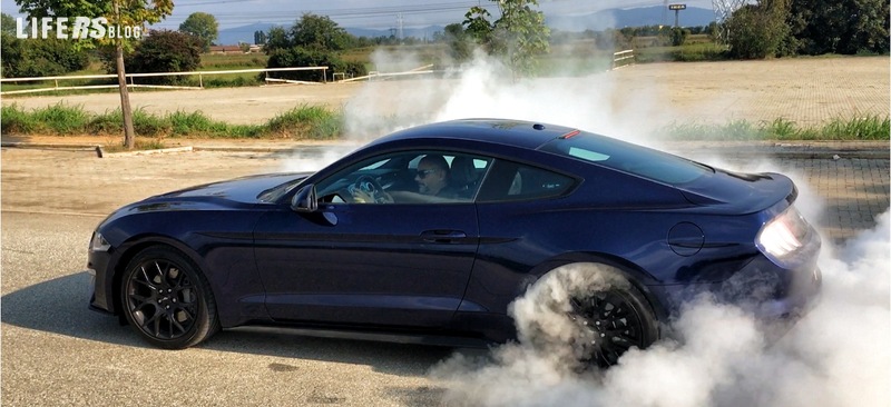 Nuova Mustang Fastback 4