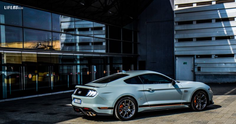 Ford Mustang Fastback Mach 1 - 11