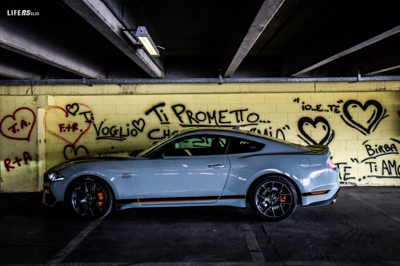 Ford Mustang Fastback Mach 1 - 13