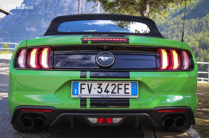 Nuova Mustang Convertible 10