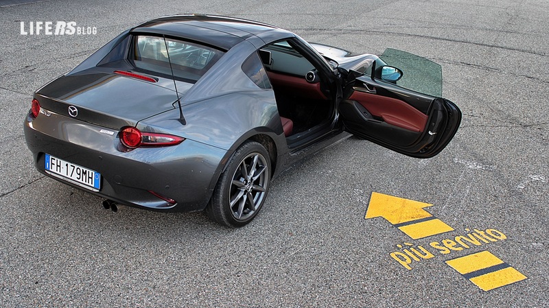 Mazda MX-5 RF 1