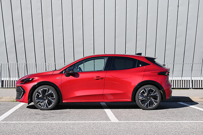 Test Drive New Renault Clio esprit Alpine