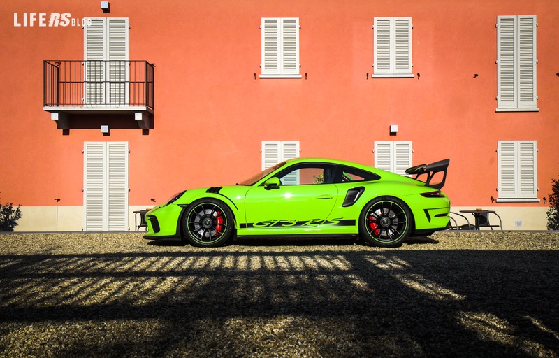 Porsche 911 GT3 RS - 11