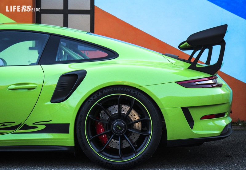 Porsche 911 GT3 RS - 13