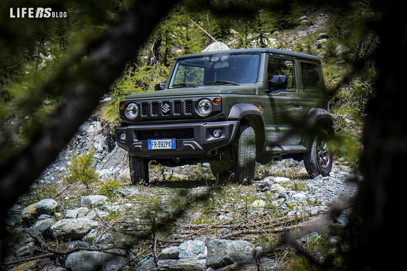 Suzuki Jimny 1.5 5MT - 2