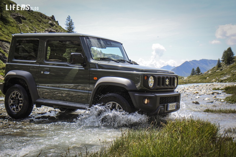 Suzuki Jimny 1.5 5MT - 5