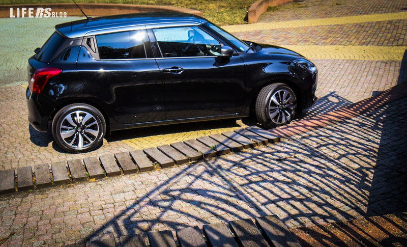 Suzuki Swift 1