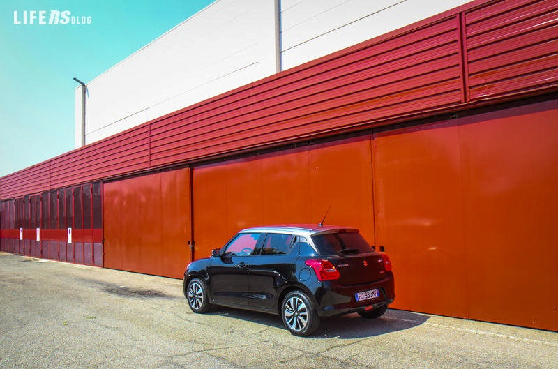 Suzuki Swift 1
