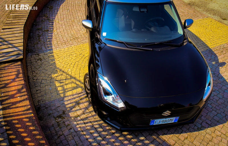 Suzuki Swift 1
