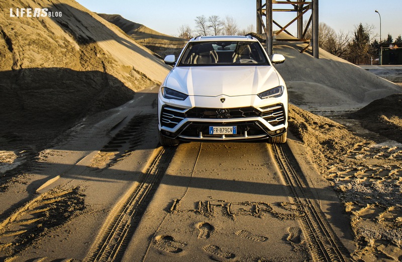 Lamborghini Urus 9