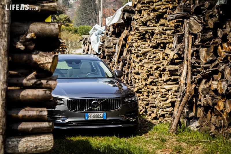 Volvo V90 10